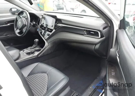 2022 Toyota Camry Nightshade Edition Hybrid from USA, damaged, VIN 4T1T31AK0NU033120